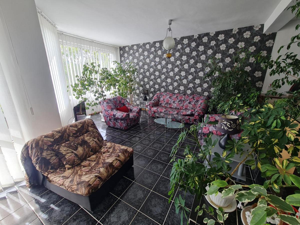 Hotel Rai Obrochishte Extérieur photo